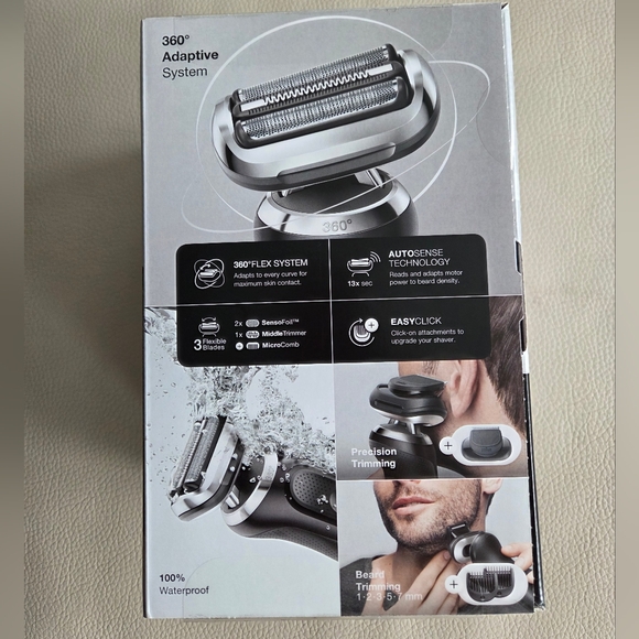 NWB -Braun Series 7 7075cc Electric Shaver with SmartCare Center Made in Germany - Picture 4 of 14